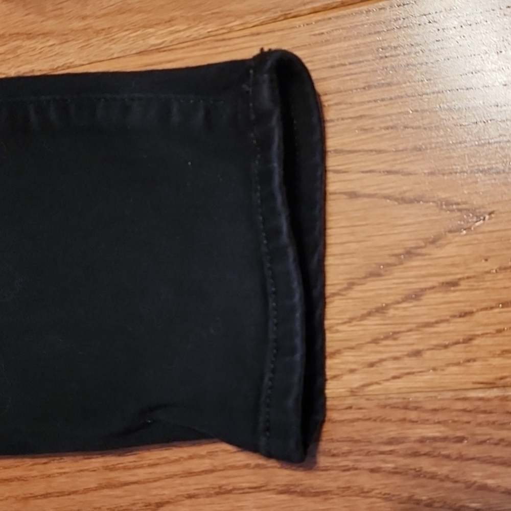 Mid Rise Curvy Skinny Black Jeans - 4/27S - Picture 9 of 9